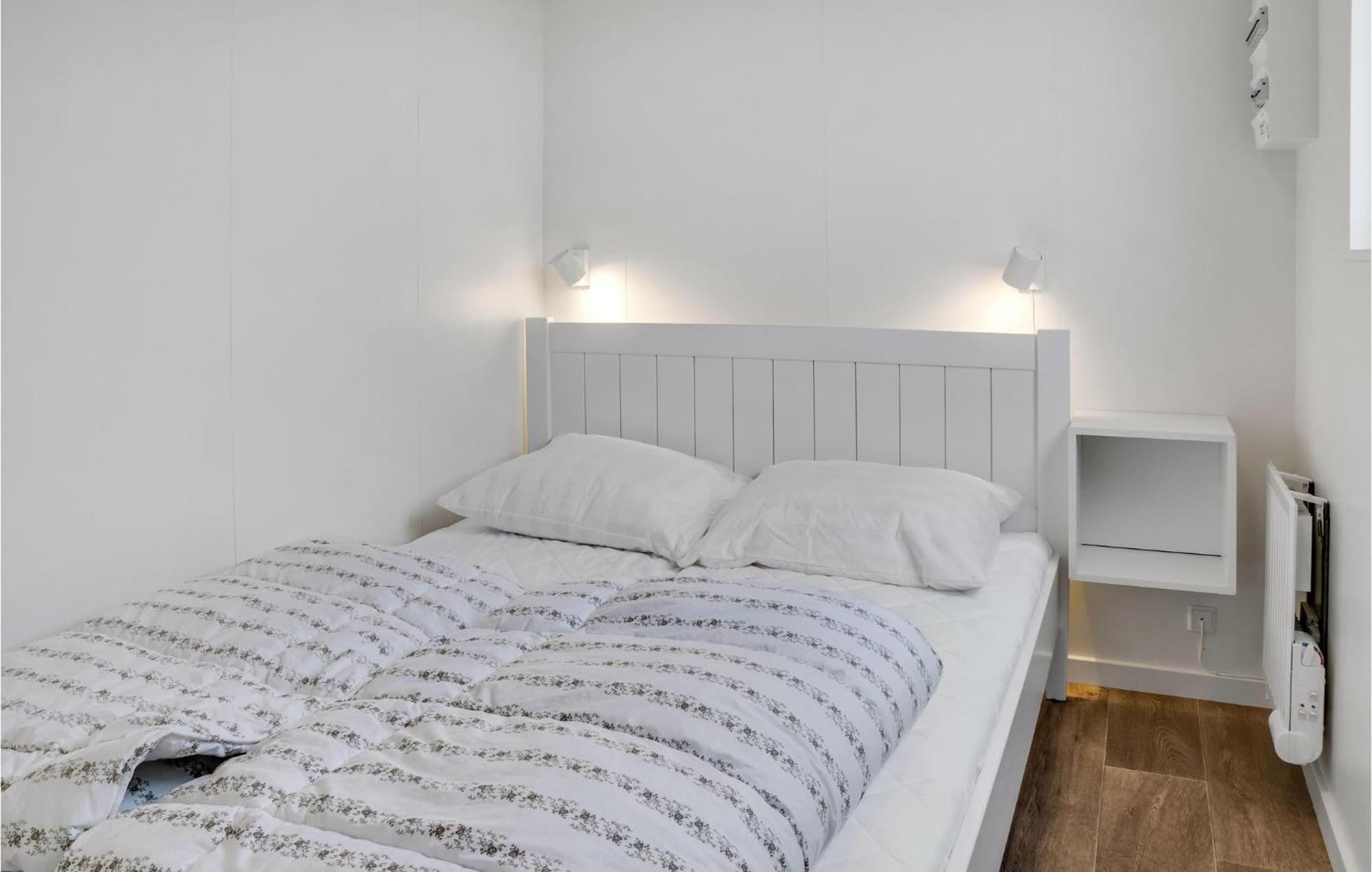 Amazing Apartment In Vaeggerlose With Kitchenette Bøtø By エクステリア 写真
